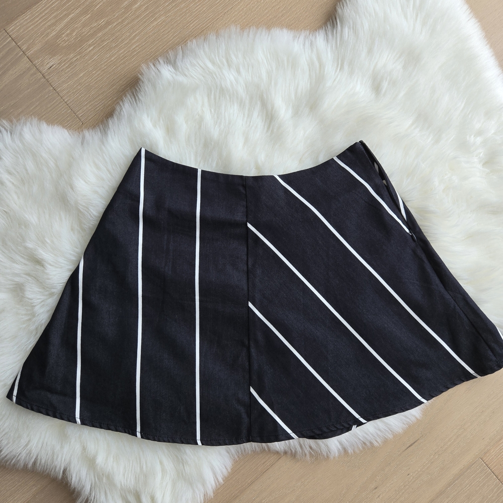 Mango Black and White A-Line Mini Skirt
